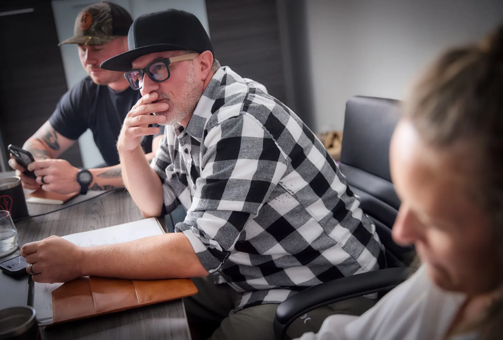 Justin Vilardi reviewing campaign performance with the Vilardi Digital team